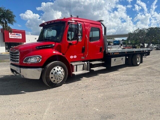 2025 Freightliner M2 Crew Cab 22' Jerr-Dan Rollback Car Carrier Truck