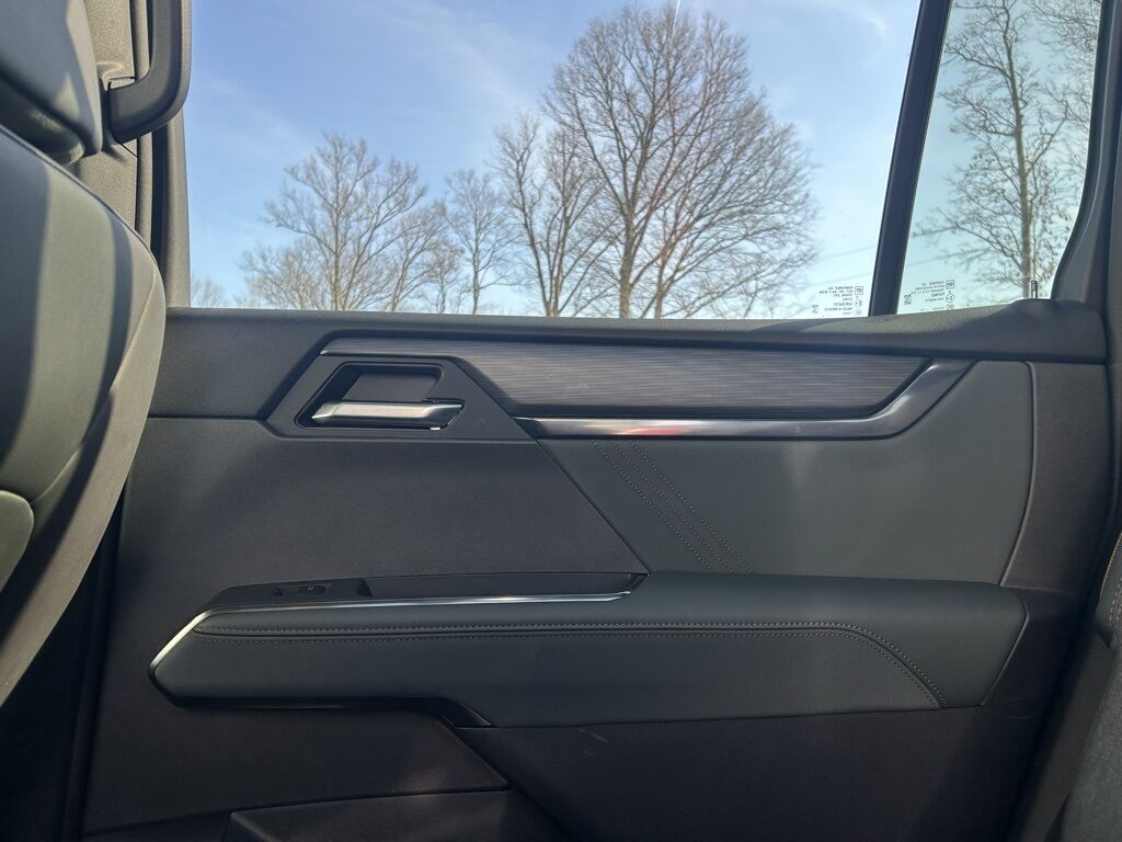 2025 GMC Acadia AT4 Crestwood KY