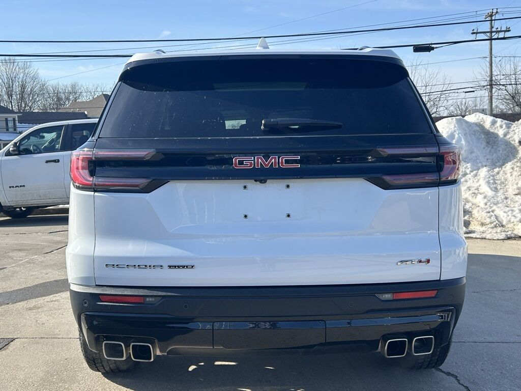 2025 GMC Acadia AT4 Crestwood KY