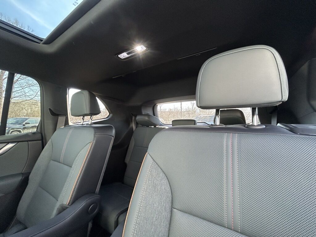 2025 GMC Acadia AT4 Crestwood KY