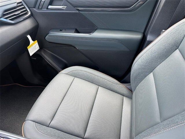 2025 GMC Acadia AT4 Farmington MO