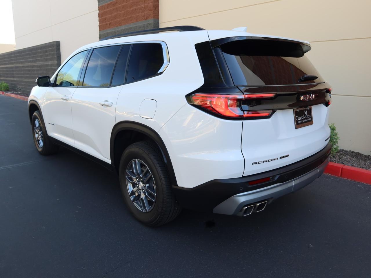 2025 GMC Acadia AWD Elevation 1-Owner Clean CarFax Scottsdale AZ