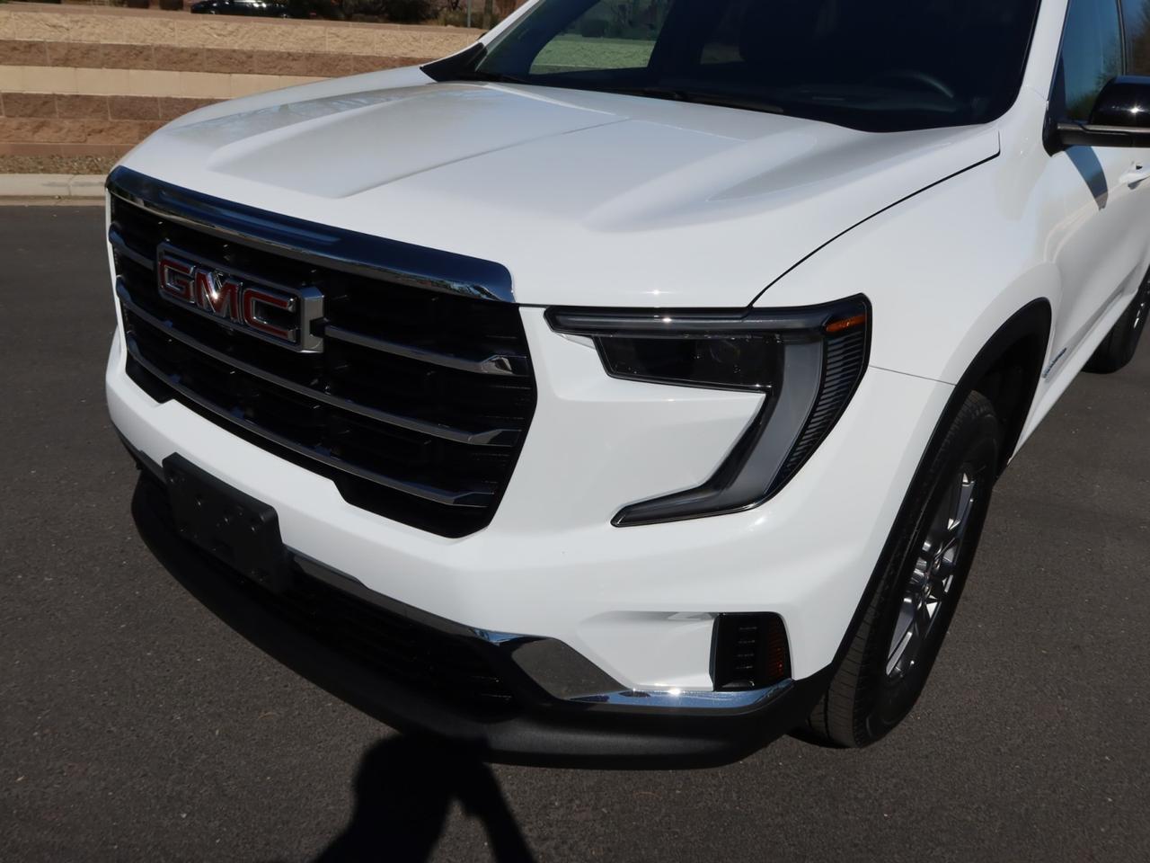 2025 GMC Acadia AWD Elevation 1-Owner Clean CarFax Scottsdale AZ
