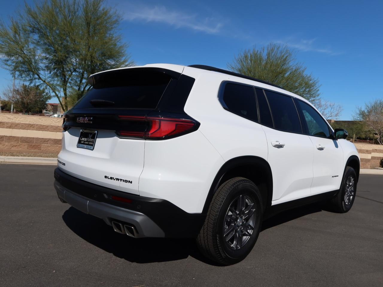 2025 GMC Acadia AWD Elevation 1-Owner Clean CarFax Scottsdale AZ