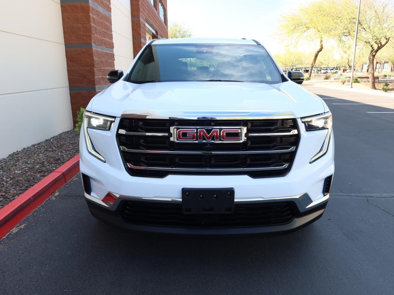 2025 GMC Acadia AWD Elevation 1-Owner Clean CarFax Scottsdale AZ