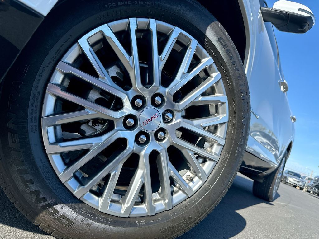2025 GMC Acadia Denali Tucson AZ