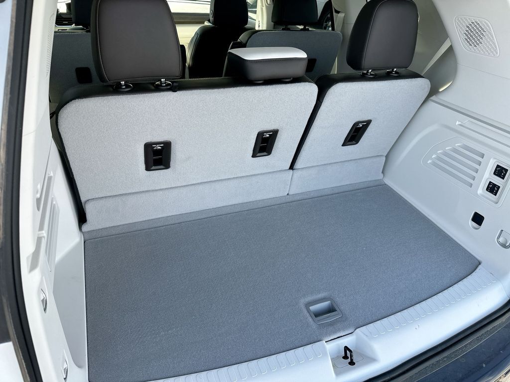 2025 GMC Acadia Denali Tucson AZ