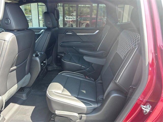 2025 GMC Acadia Denali Farmington MO