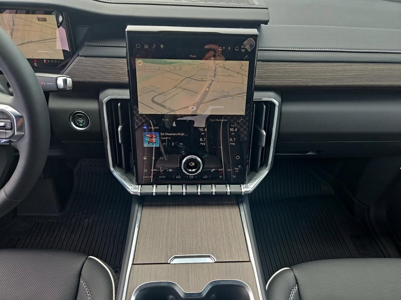 2025 GMC Acadia Denali Fredericksburg VA