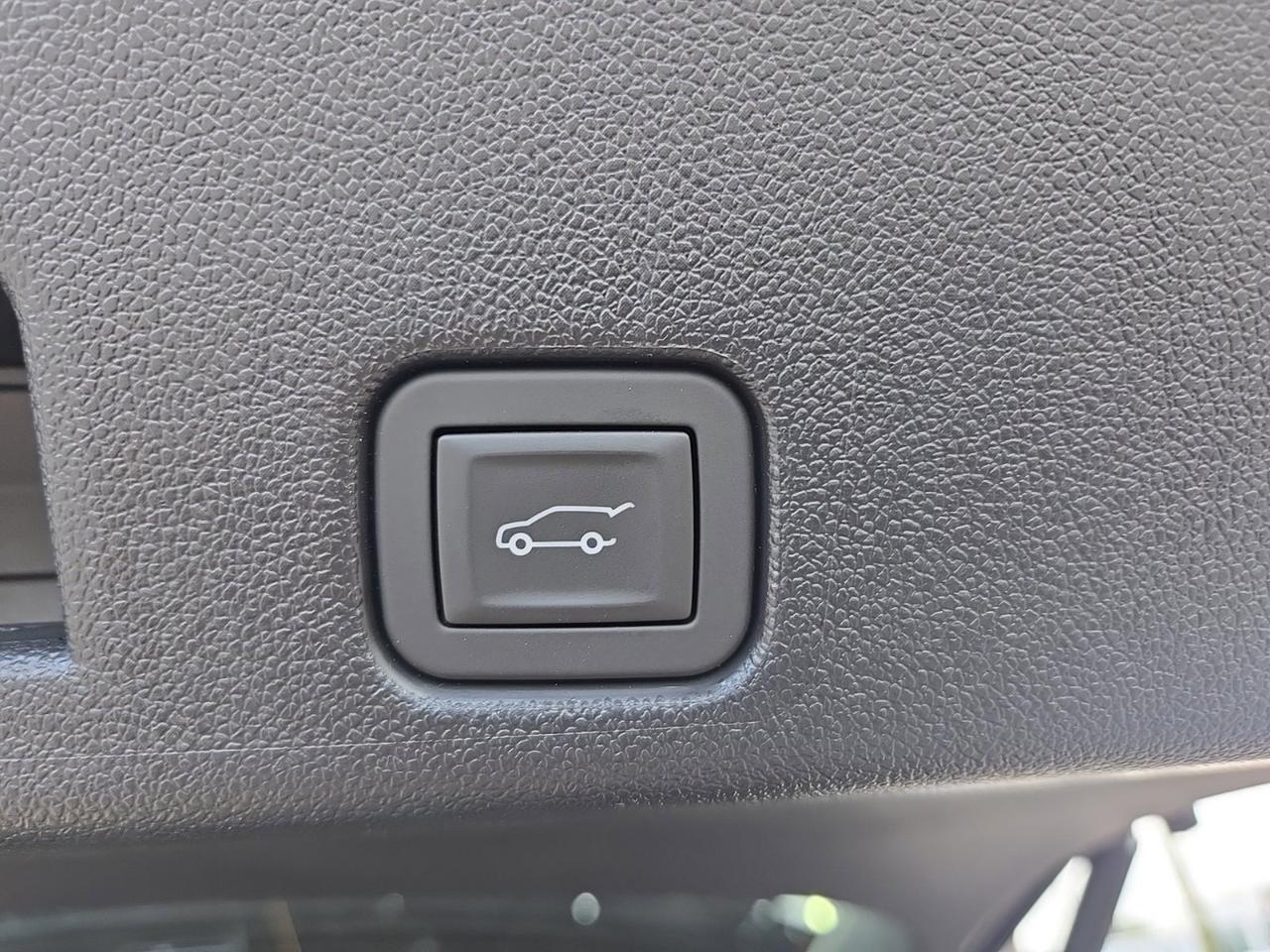 2025 GMC Acadia Denali Fredericksburg VA