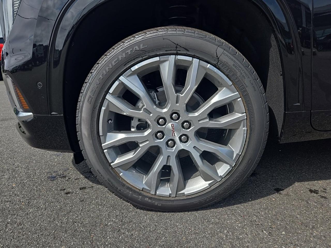 2025 GMC Acadia Denali Fredericksburg VA