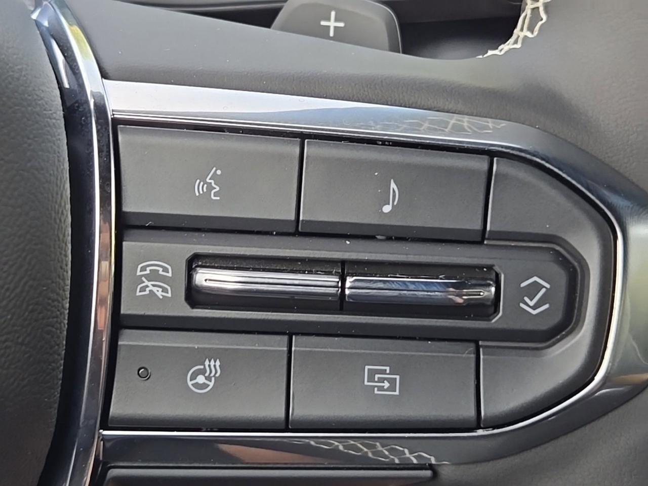 2025 GMC Acadia Denali Fredericksburg VA