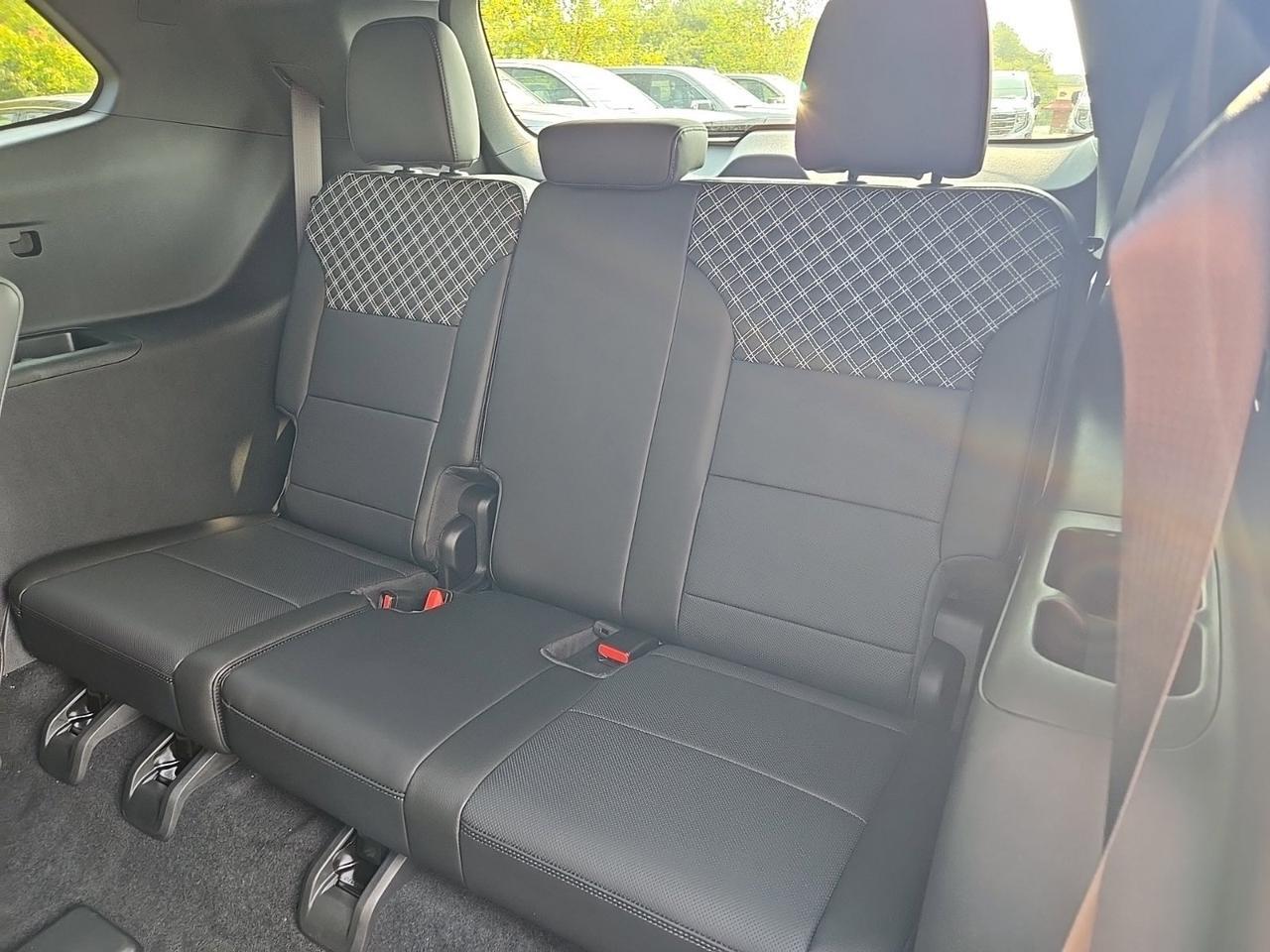 2025 GMC Acadia Denali Fredericksburg VA
