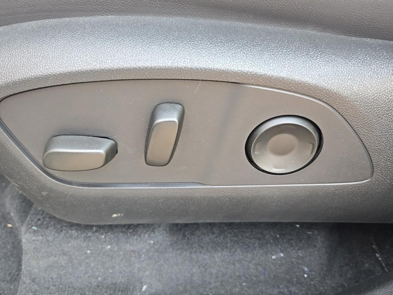 2025 GMC Acadia Denali Fredericksburg VA