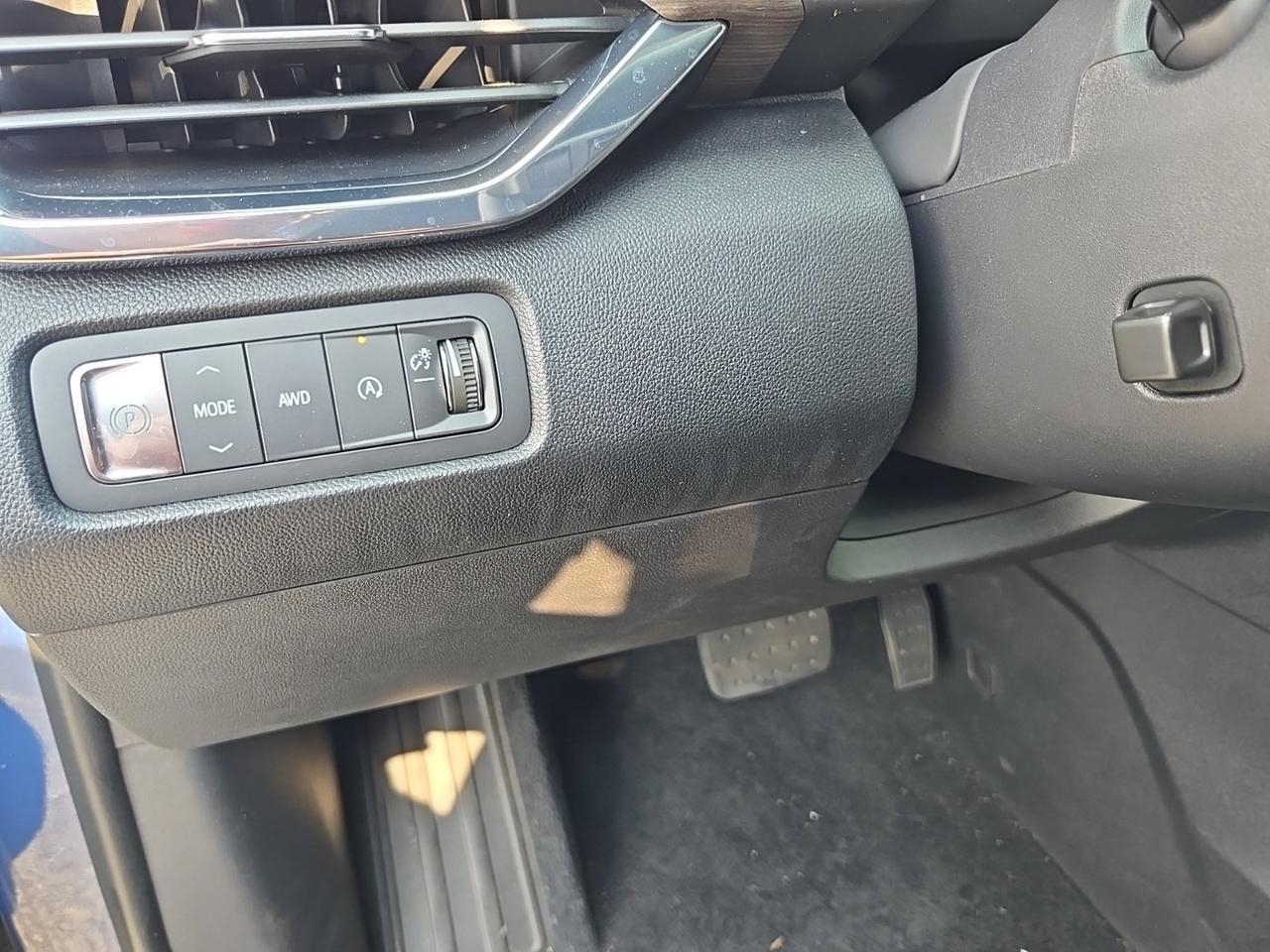 2025 GMC Acadia Denali Fredericksburg VA