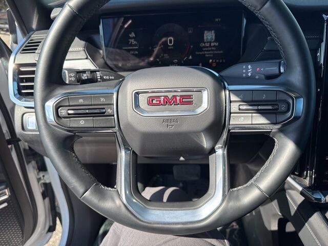 2025 GMC Acadia Elevation Kerrville TX