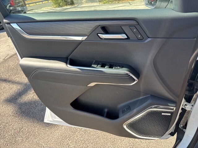 2025 GMC Acadia Elevation Kerrville TX