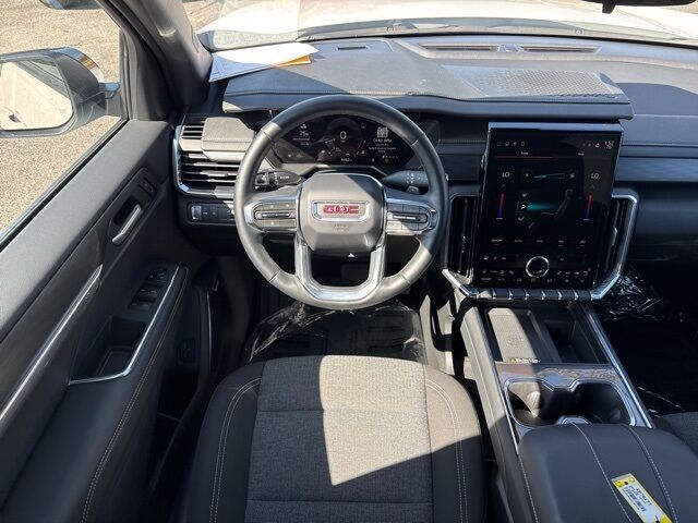 2025 GMC Acadia Elevation Kerrville TX
