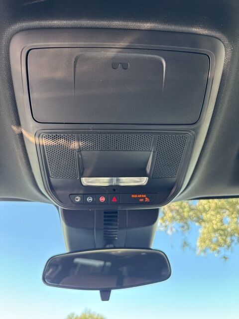 2025 GMC Acadia Elevation Kerrville TX