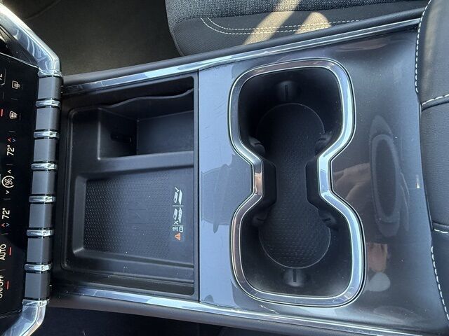 2025 GMC Acadia Elevation Kerrville TX