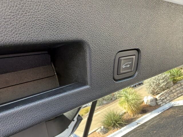 2025 GMC Acadia Elevation Kerrville TX