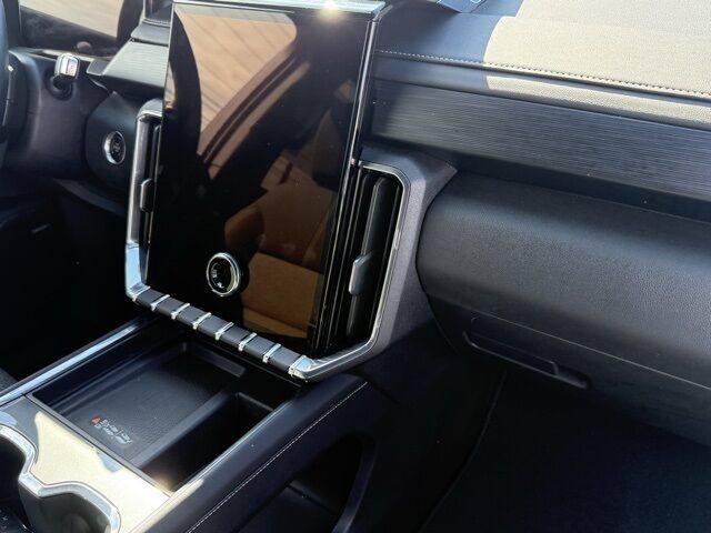 2025 GMC Acadia Elevation Kerrville TX