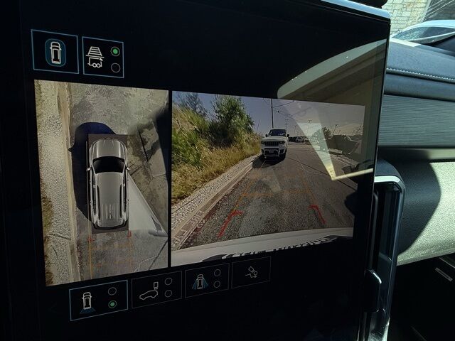 2025 GMC Acadia Elevation Kerrville TX