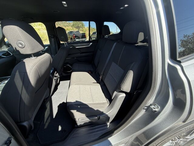 2025 GMC Acadia Elevation Kerrville TX