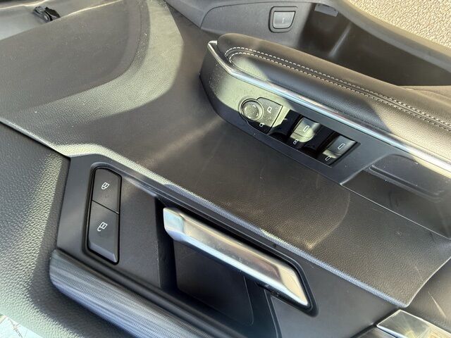 2025 GMC Acadia Elevation Kerrville TX