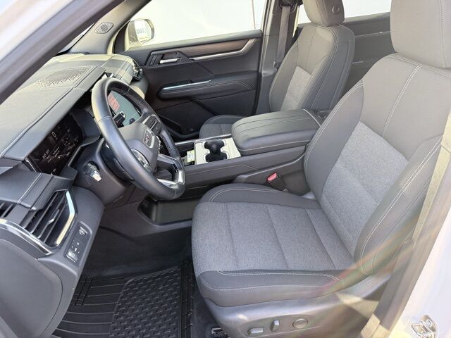 2025 GMC Acadia Elevation Kerrville TX