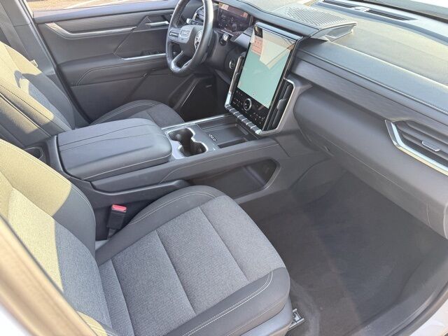 2025 GMC Acadia Elevation Kerrville TX