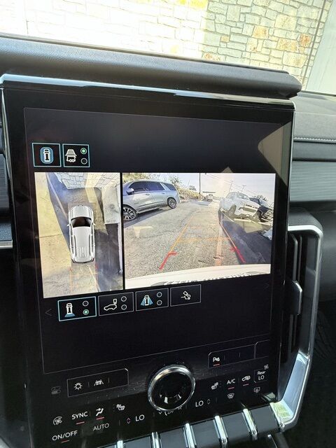 2025 GMC Acadia Elevation Kerrville TX