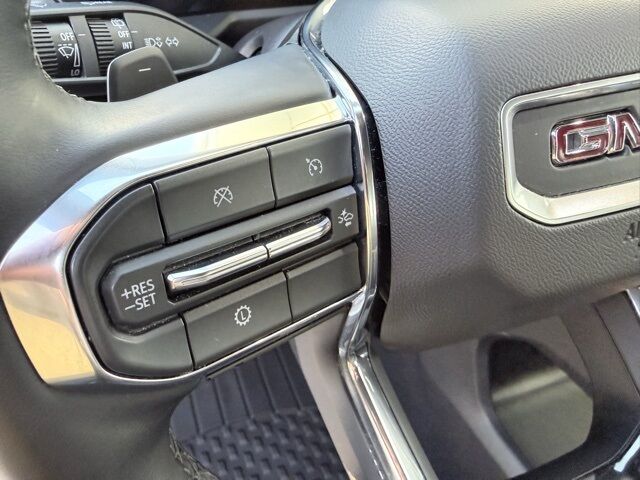 2025 GMC Acadia Elevation Kerrville TX