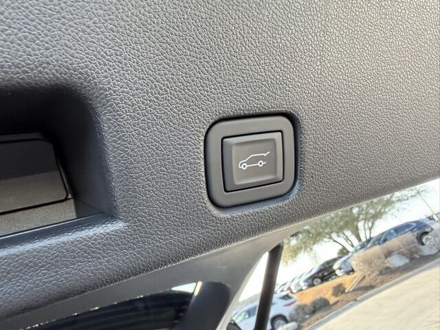 2025 GMC Acadia Elevation Kerrville TX