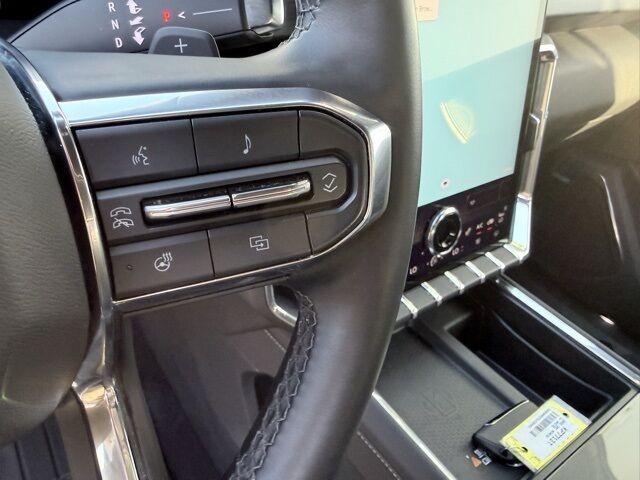 2025 GMC Acadia Elevation Kerrville TX