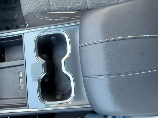 2025 GMC Acadia Elevation Kerrville TX