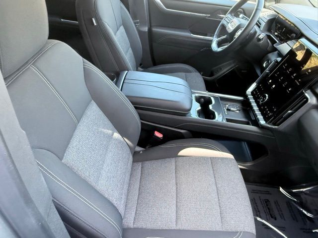 2025 GMC Acadia Elevation Kerrville TX