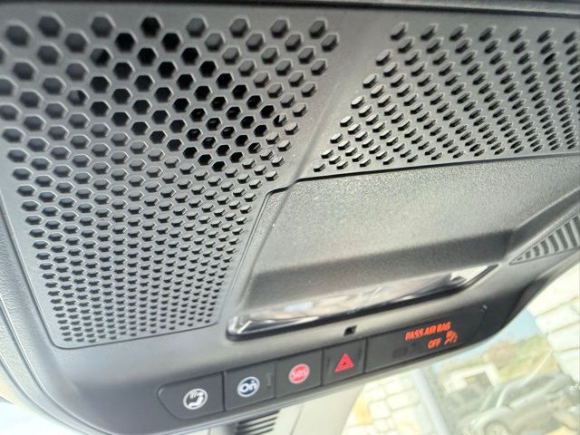 2025 GMC Acadia Elevation Kerrville TX