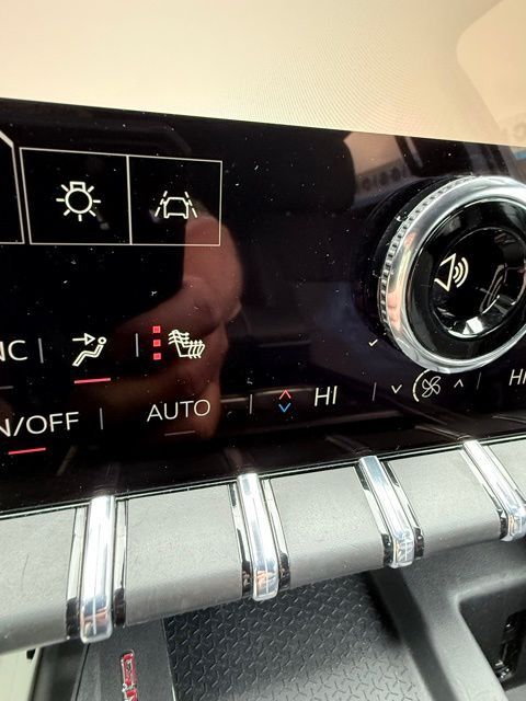2025 GMC Acadia Elevation Kerrville TX