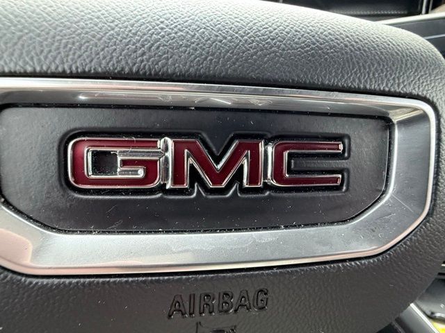 2025 GMC Acadia Elevation Kerrville TX