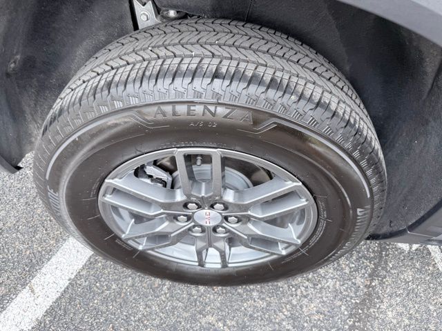 2025 GMC Acadia Elevation Kerrville TX