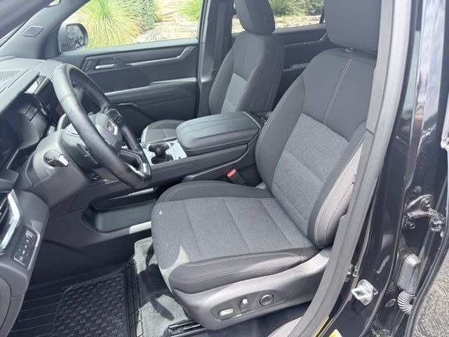 2025 GMC Acadia Elevation Kerrville TX