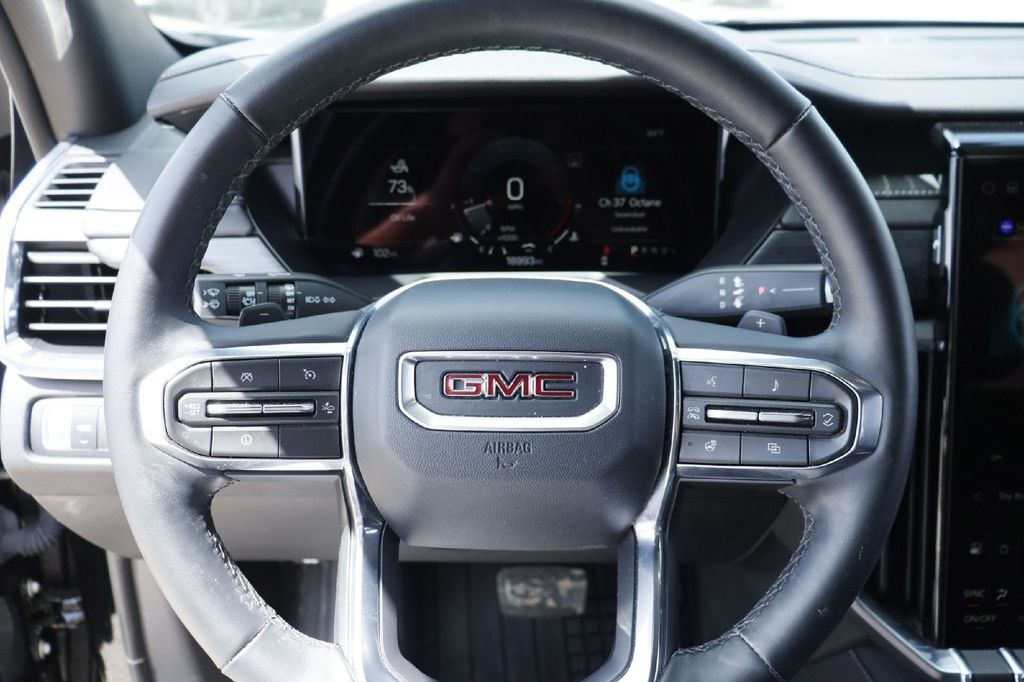 2025 GMC Acadia Elevation Hondo TX
