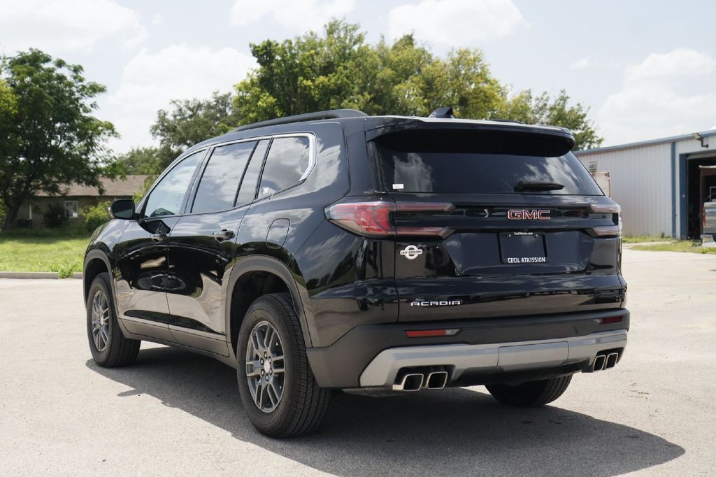 2025 GMC Acadia Elevation Hondo TX
