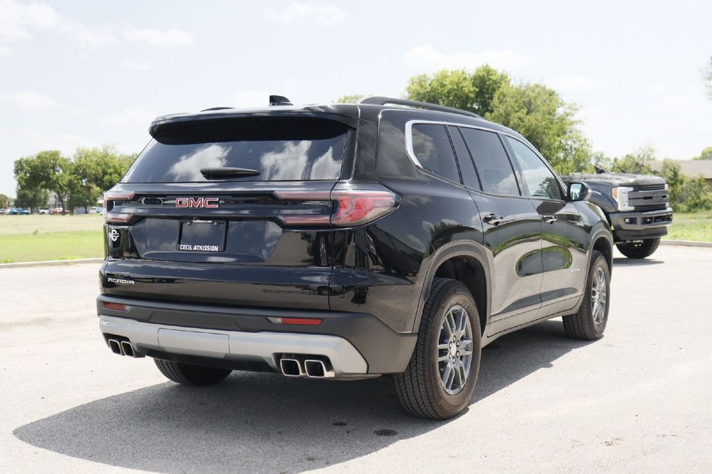 2025 GMC Acadia Elevation Hondo TX