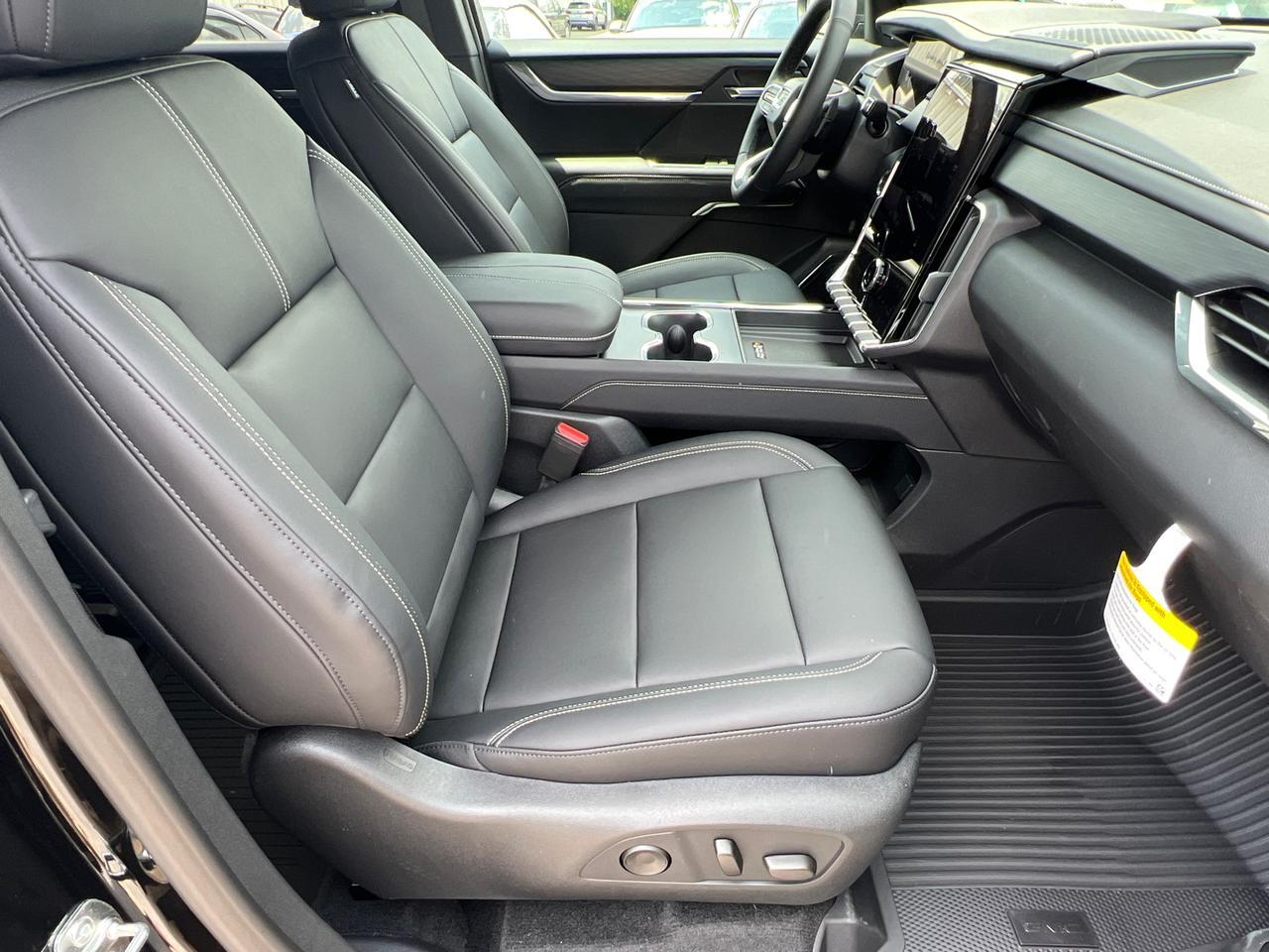 2025 GMC Acadia Elevation Hagerstown MD