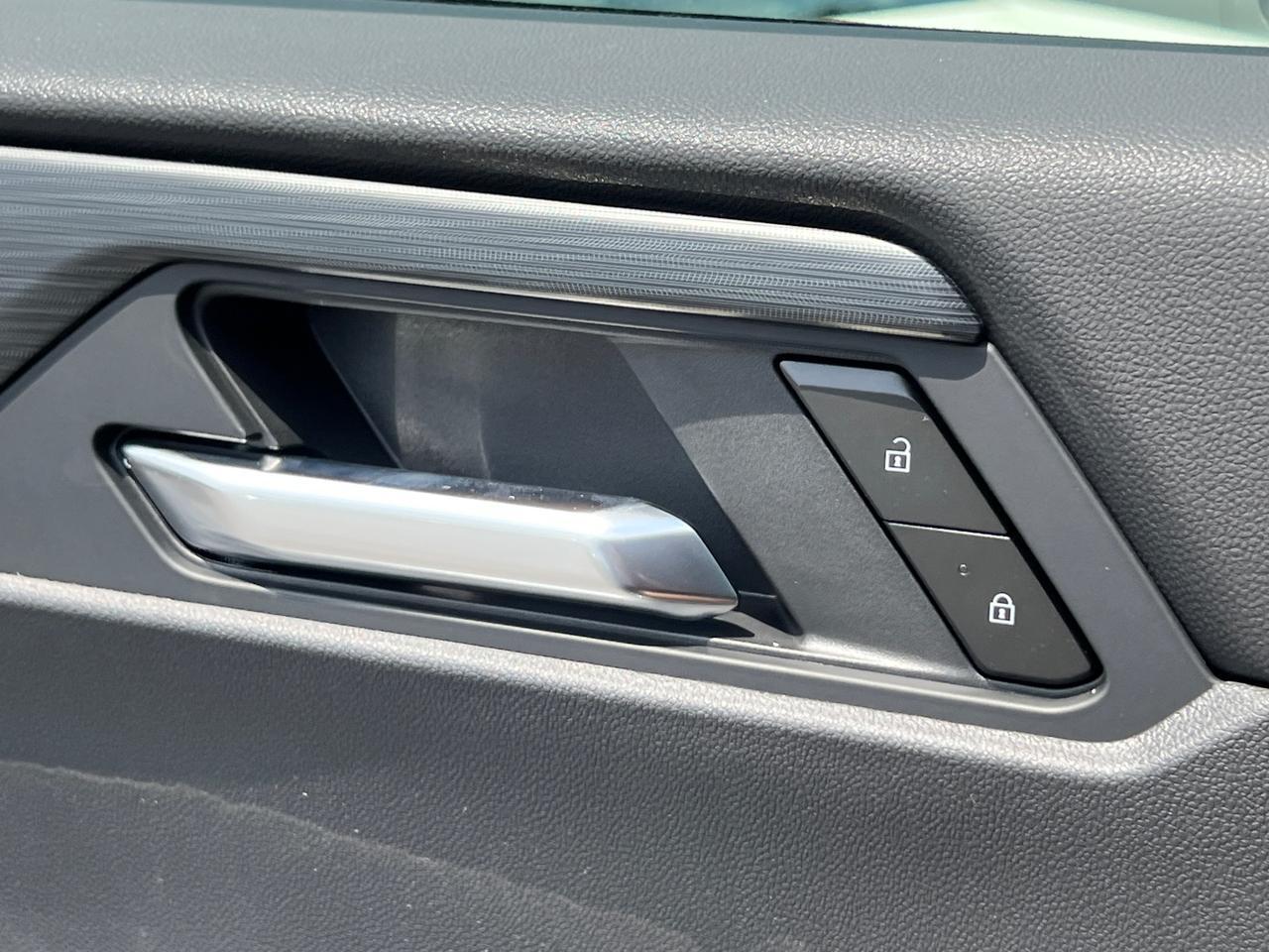 2025 GMC Acadia Elevation Hagerstown MD