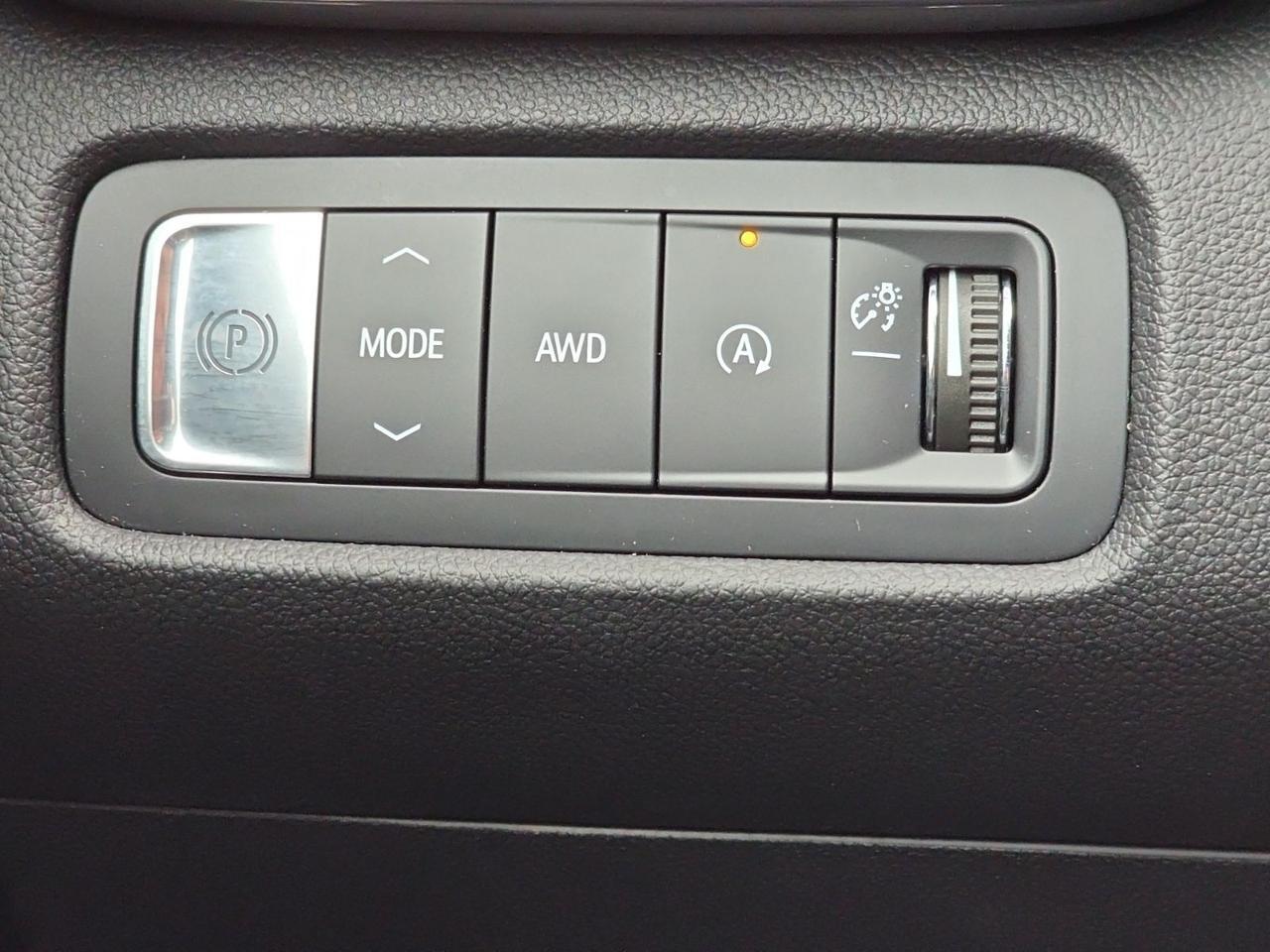 2025 GMC Acadia Elevation Glen Burnie MD