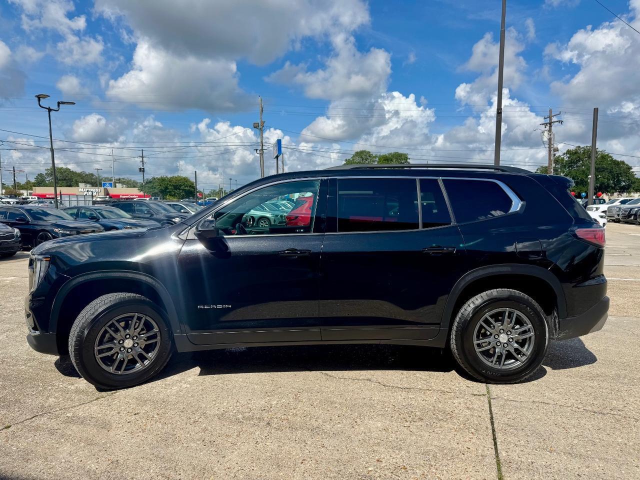 2025 GMC Acadia FWD Elevation