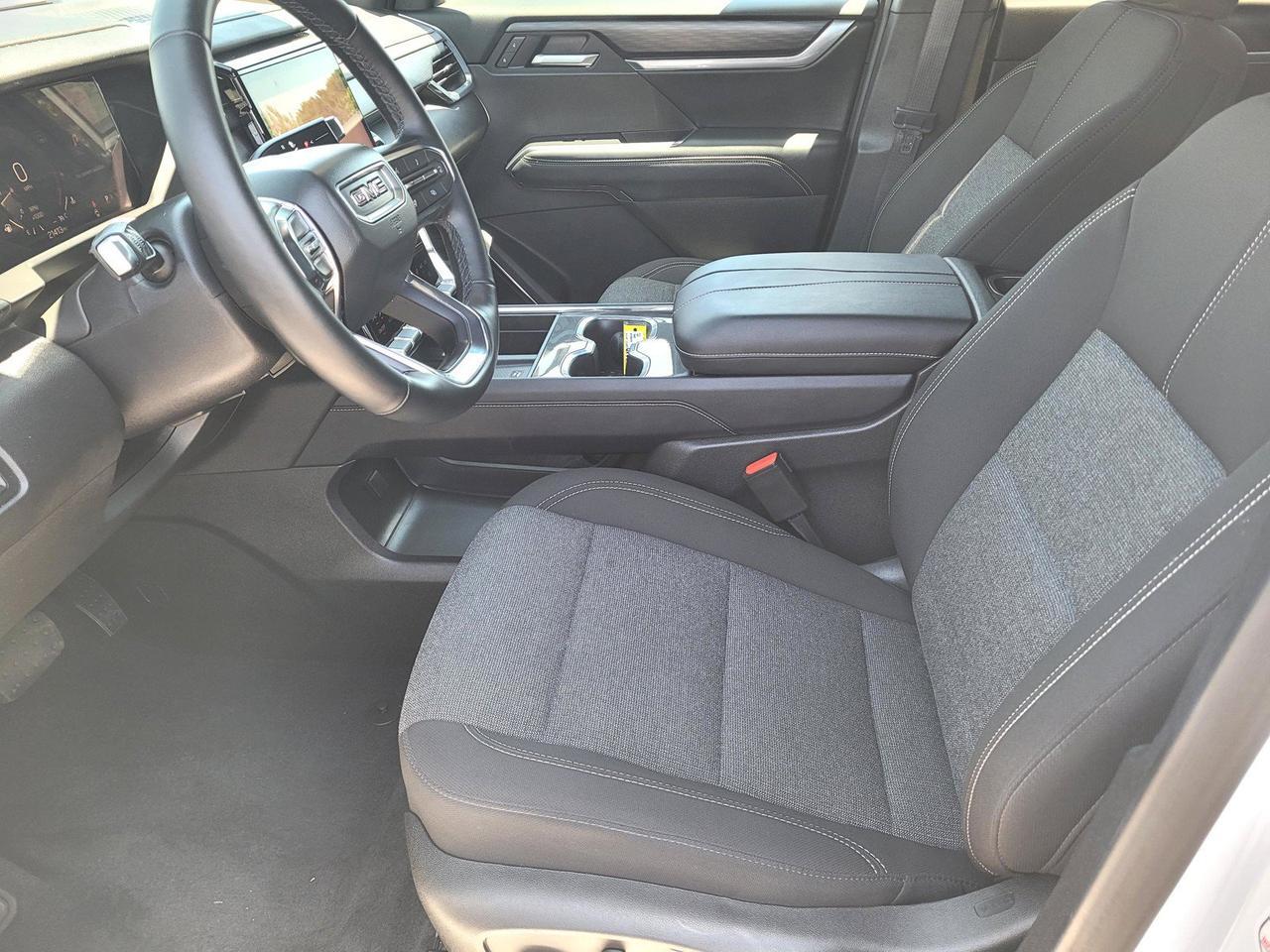2025 GMC Acadia FWD Elevation Roseville CA